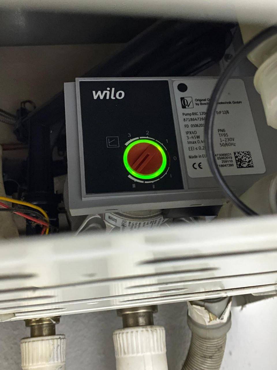 Kombideki Wilo sirkülasyon pompası